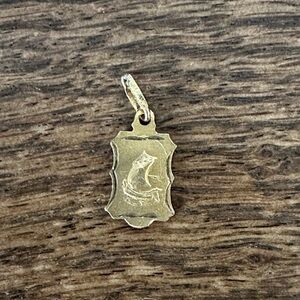 ✝️ New Vintage Gold Tone Religious Charm